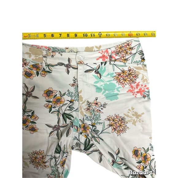 ST JOHN'S BAY Capris size 12 - Picture 3 of 7